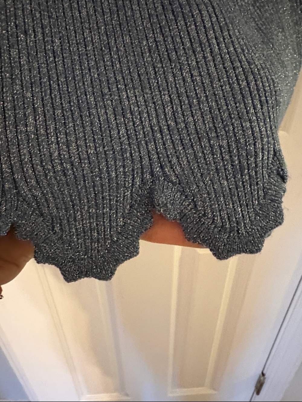 Whit House Black Market NWT shimmer Scalloped Ribbed Short Sleeve Sweater - Blue - Picture 3 of 12